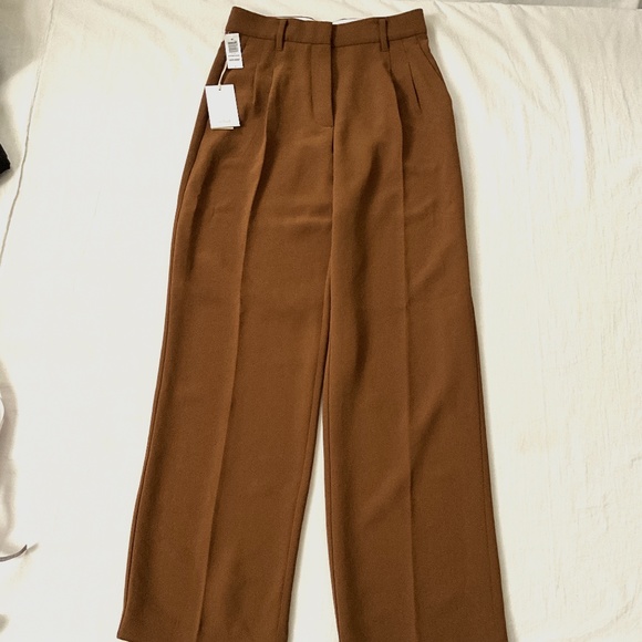 Aritzia Pants - NWT ARITZIA Wilfred Effortless Pants Brown